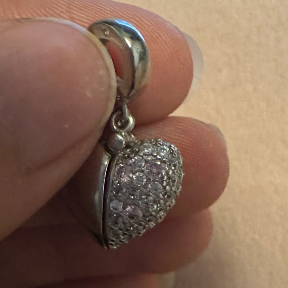 NWOT Pandora Fit Silver Paw Heart Charm - Picture 9 of 15